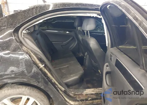 2015 Volkswagen Jetta 2.0L Tdi Sel из США, поврежденный, VIN 3VWLA7AJ1FM305620